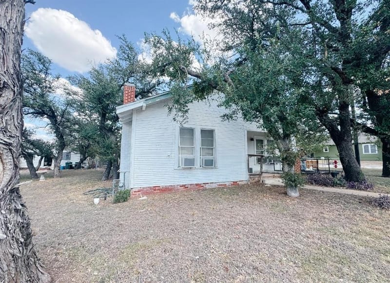 3410 Austin Avenue, Brownwood TX 76801