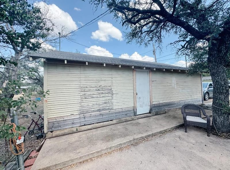 3410 Austin Avenue, Brownwood TX 76801 - Photo 11