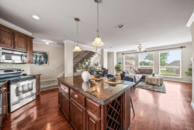2700 Club Ridge Drive # 34, Lewisville TX 75067 - Photo 11