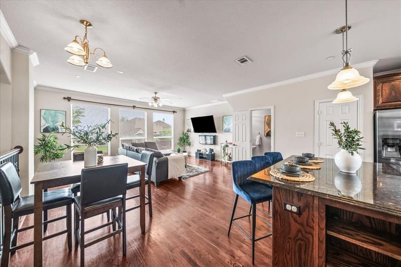 2700 Club Ridge Drive # 34, Lewisville TX 75067 - Photo 3