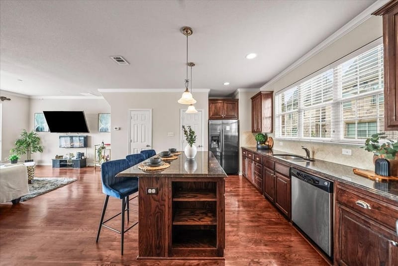 2700 Club Ridge Drive # 34, Lewisville TX 75067 - Photo 4