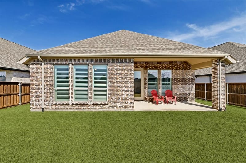 8212 San Bernard Trail, McKinney TX 75071 - Photo 3