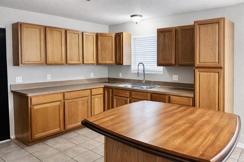 914 N Catherine Street, Terrell TX 75160 - Photo 7