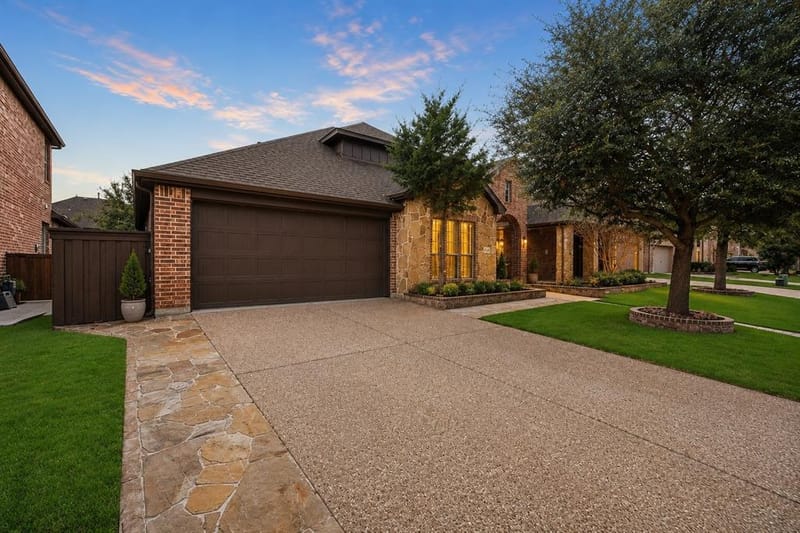 4413 Moonlight Drive, McKinney TX 75071 - Photo 2