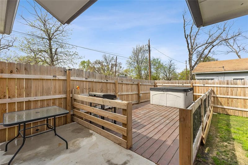 101 Ross Street W, Sulphur Springs TX 75482 - Photo 23