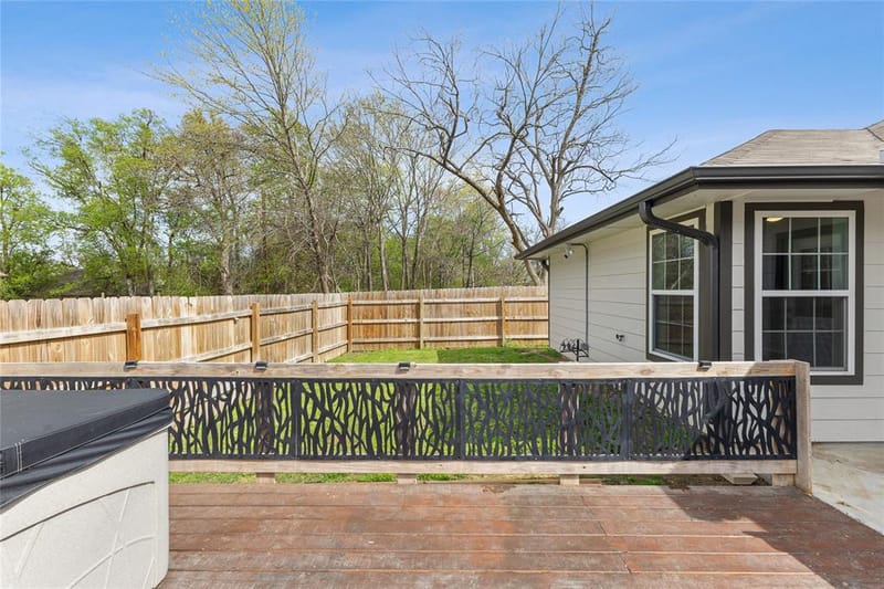 101 Ross Street W, Sulphur Springs TX 75482 - Photo 24