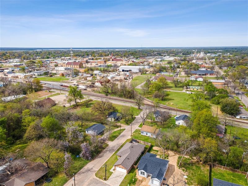 101 Ross Street W, Sulphur Springs TX 75482 - Photo 29