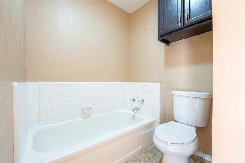 604 Windgate Court, Arlington TX 76012 - Photo 15