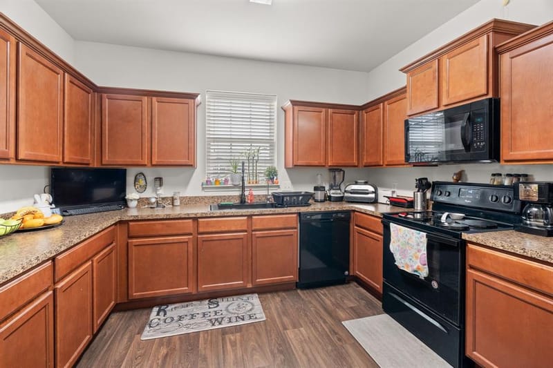 9831 Whistler Drive, Dallas TX 75217 - Photo 6
