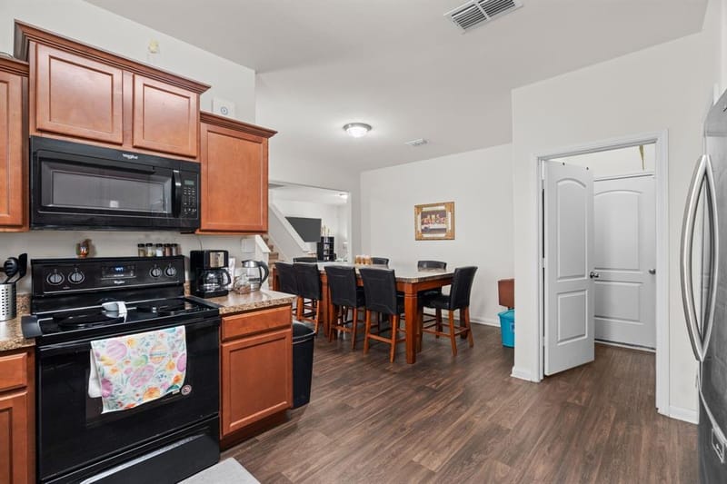 9831 Whistler Drive, Dallas TX 75217 - Photo 7