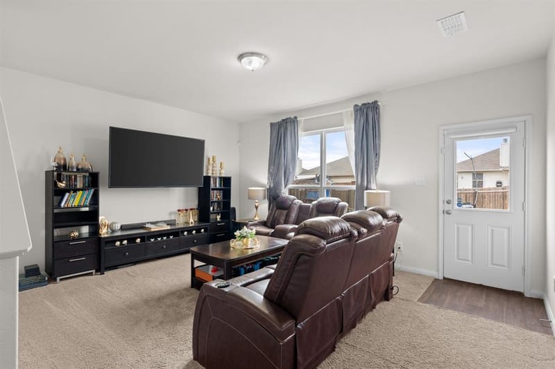 9831 Whistler Drive, Dallas TX 75217 - Photo 4