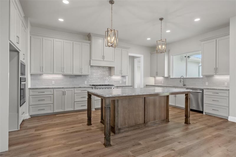995 Galaxy Road, Woodway TX 76712 - Photo 5