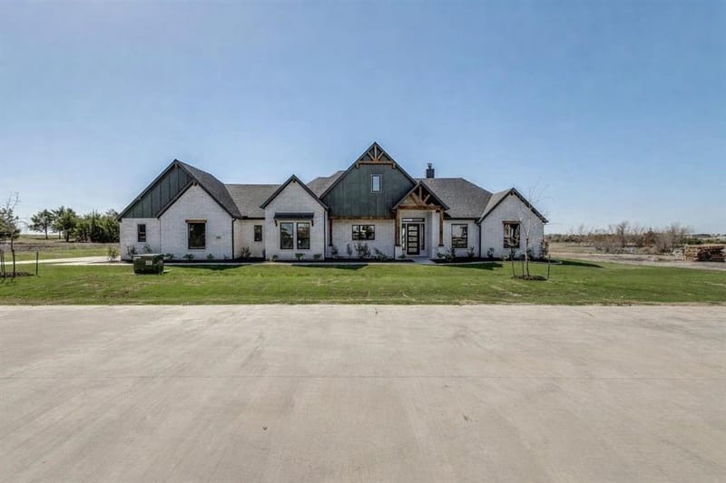 820 Evergreen Way, Nevada TX 75173
