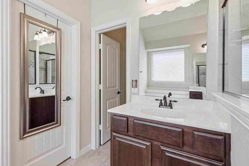 1029 Albany Drive, Fort Worth TX 76131 - Photo 27
