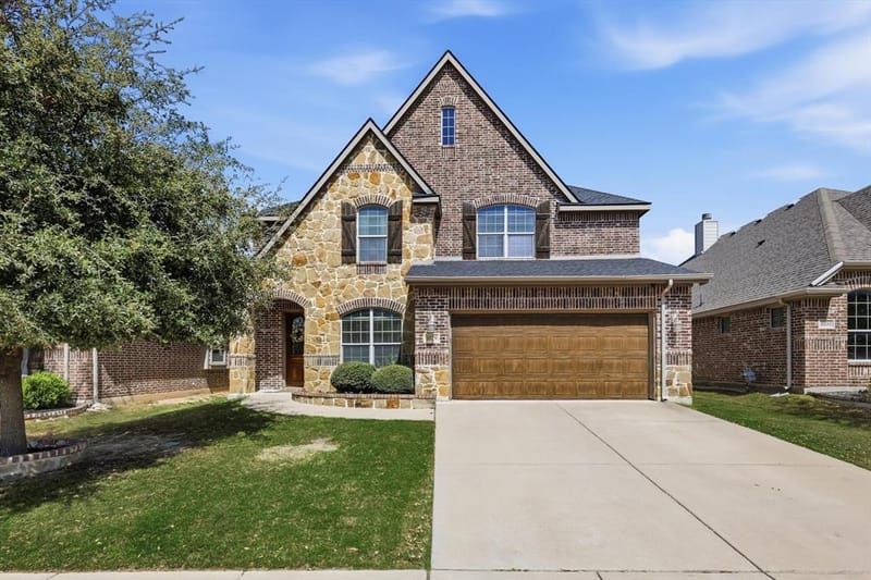 1029 Albany Drive, Fort Worth TX 76131