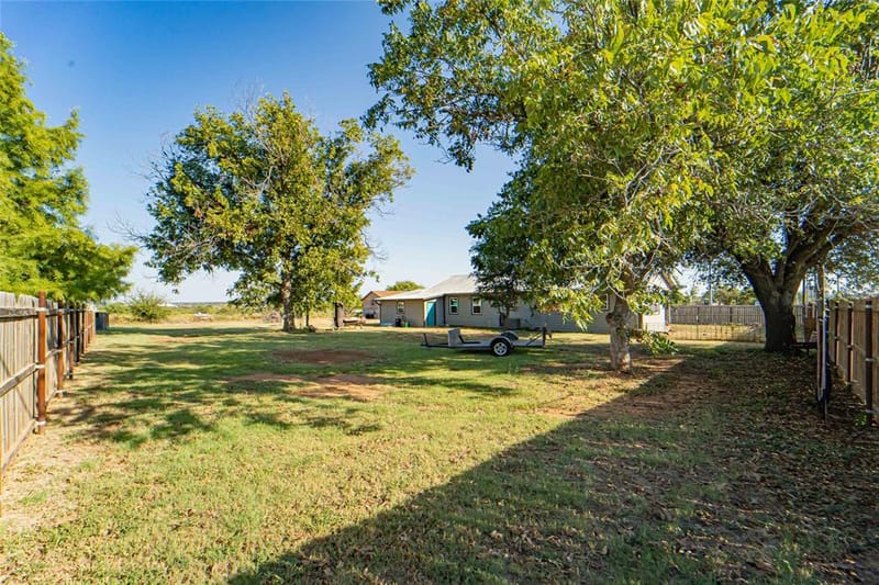 844 N US Highway 183, Breckenridge TX 76424 - Photo 22