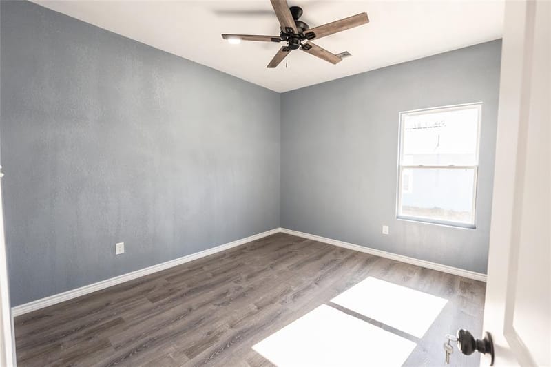 307 Bonham Street, Nocona TX 76255 - Photo 18