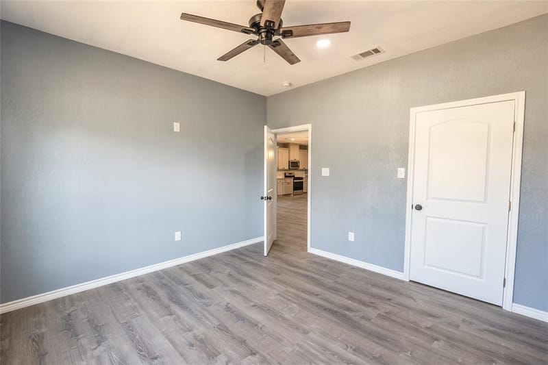 307 Bonham Street, Nocona TX 76255 - Photo 21