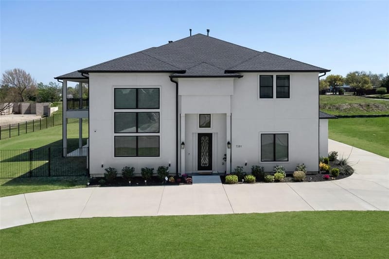 7281 Waters Edge Drive, The Colony TX 75056 - Photo 2