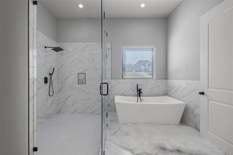 7281 Waters Edge Drive, The Colony TX 75056 - Photo 13