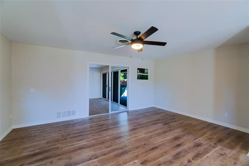 5801 Wedgworth Road, Fort Worth TX 76133 - Photo 13