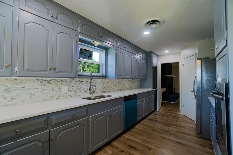 5801 Wedgworth Road, Fort Worth TX 76133 - Photo 11