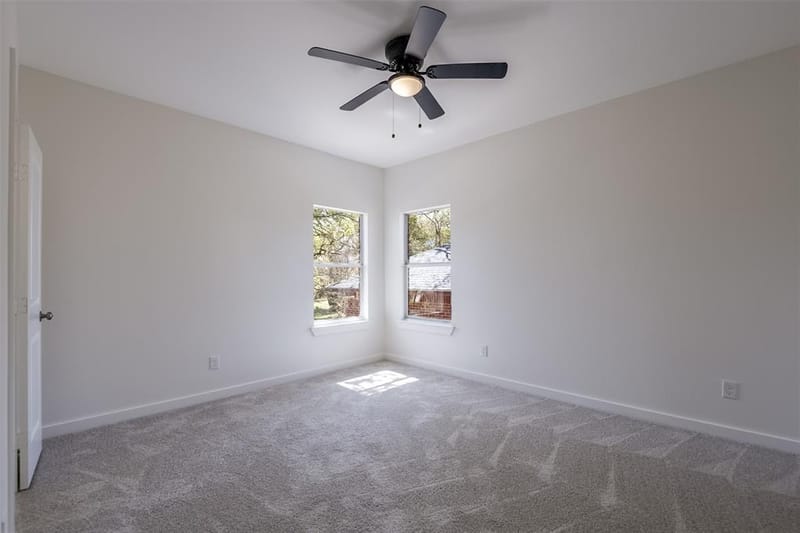 2916 Forestwood Drive, Arlington TX 76006 - Photo 27