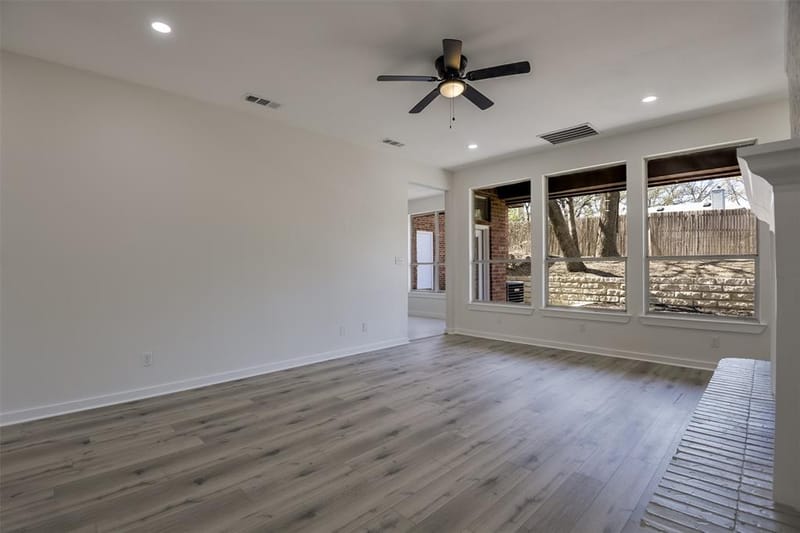 2916 Forestwood Drive, Arlington TX 76006 - Photo 10