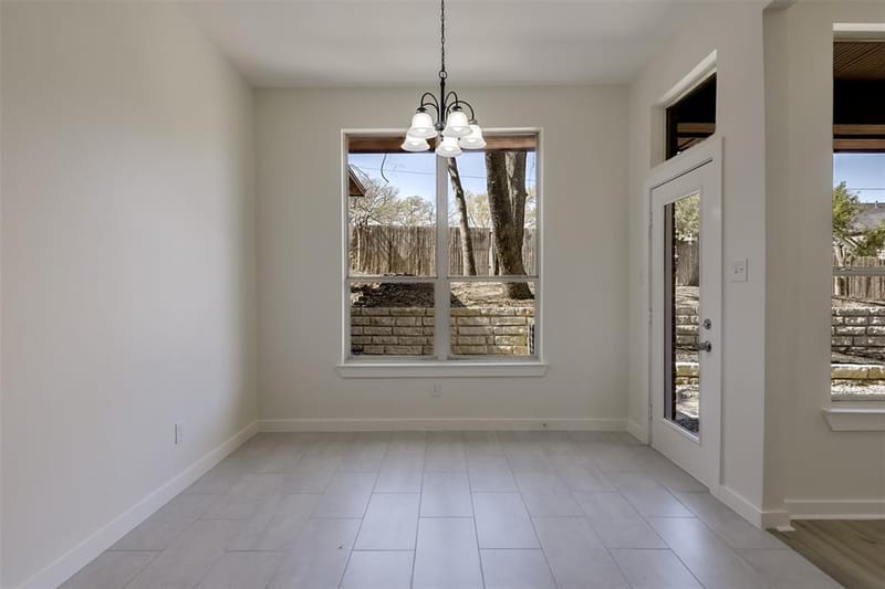2916 Forestwood Drive, Arlington TX 76006 - Photo 11