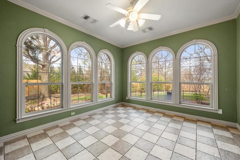 2703 Katherine Court, Dalworthington Gardens TX 76016 - Photo 14