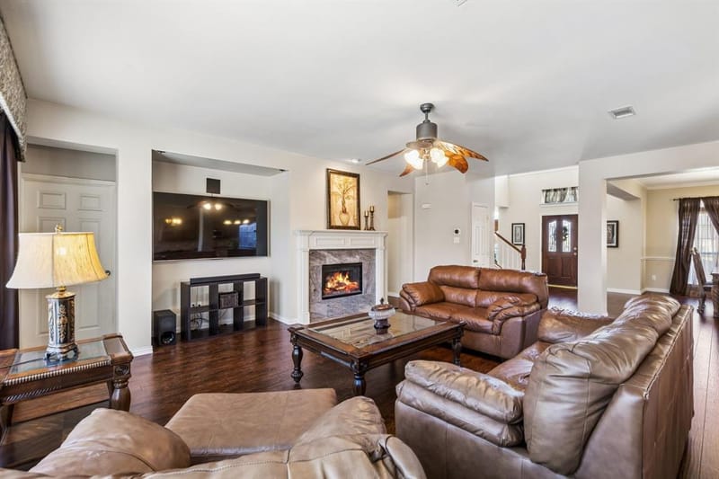 2710 Winterberry Drive, Rowlett TX 75089 - Photo 6