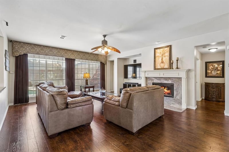 2710 Winterberry Drive, Rowlett TX 75089 - Photo 5