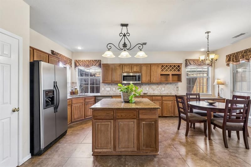 2710 Winterberry Drive, Rowlett TX 75089 - Photo 10