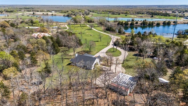 19001 County Road 334, Quinlan TX 75474 - Photo 40
