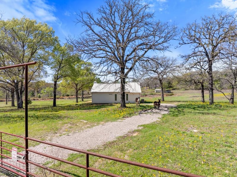 23326 CR 448, Lindale TX 75771 - Photo 2
