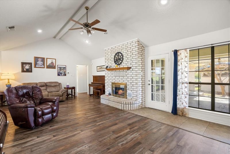 1701 Hitching Post Road, Granbury TX 76049 - Photo 5