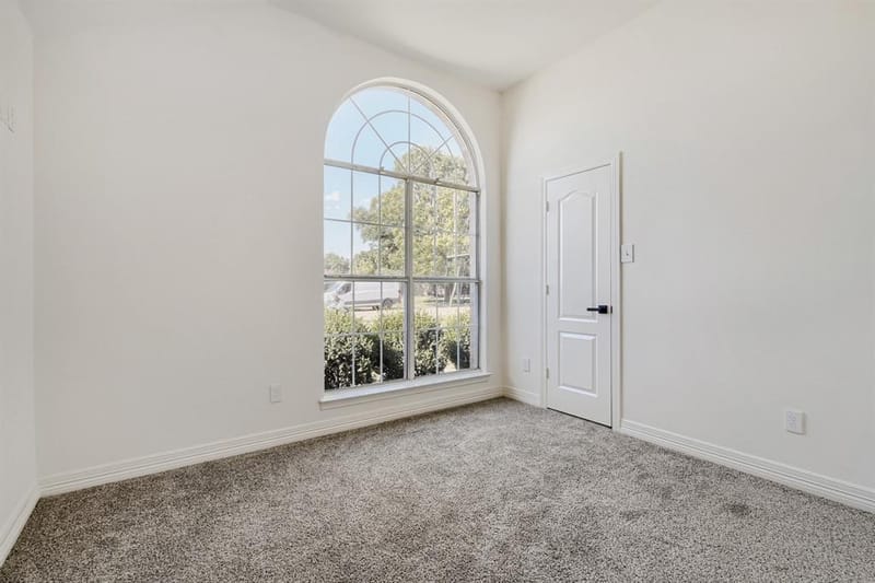 910 W Bois D Arc Street, Celina TX 75009 - Photo 6