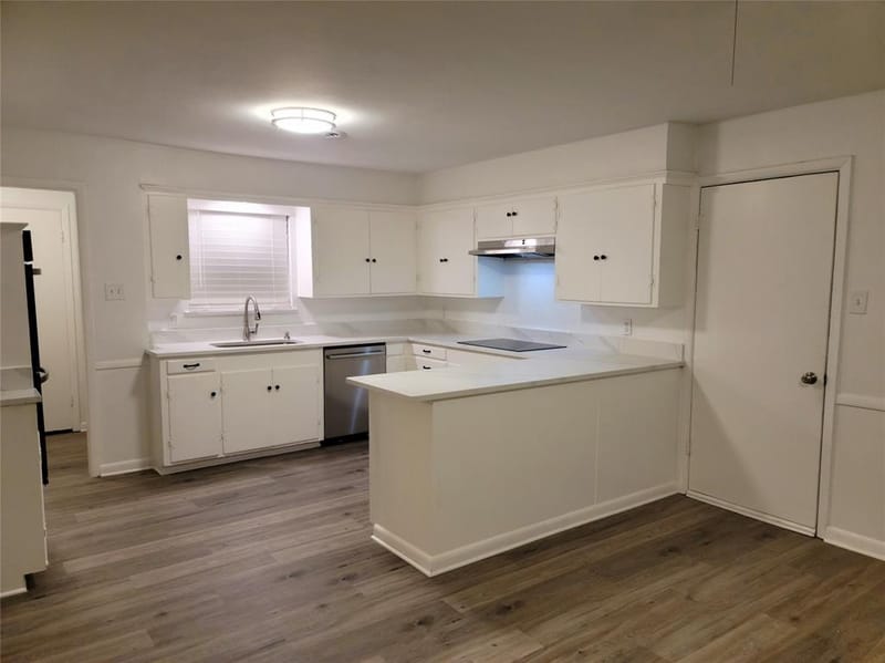501 Royal Crest Drive, Richardson TX 75081