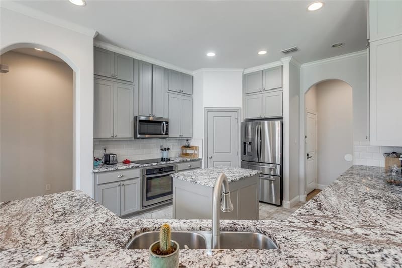8525 Forest Creek Lane, Anna TX 75409 - Photo 11