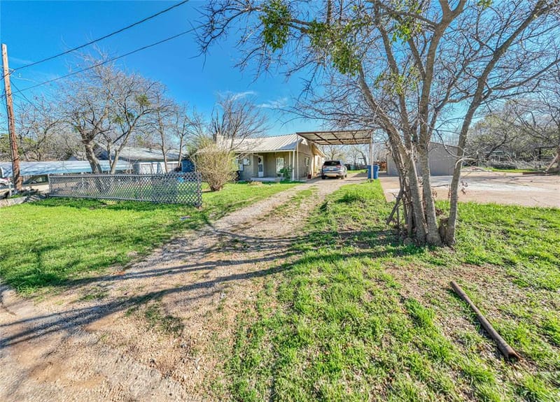 903 W Wheeler Street, Breckenridge TX 76424 - Photo 32
