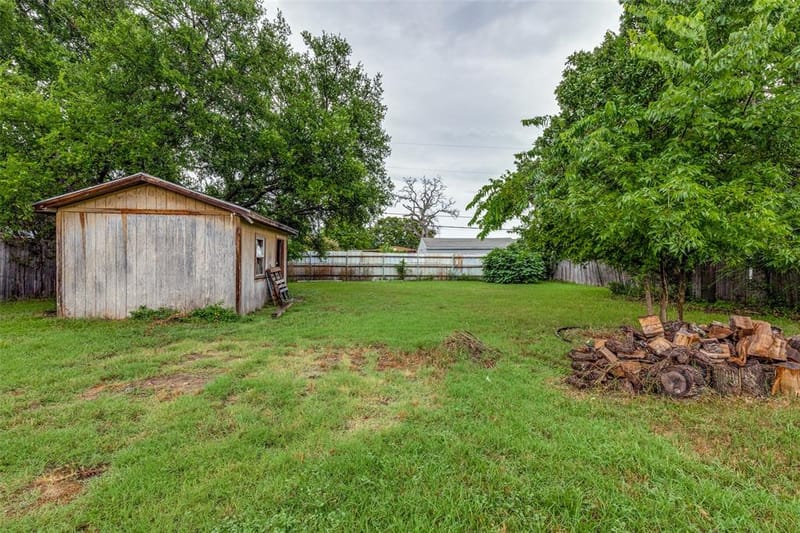 101 Gordon Drive, Azle TX 76020 - Photo 22