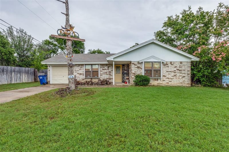 101 Gordon Drive, Azle TX 76020
