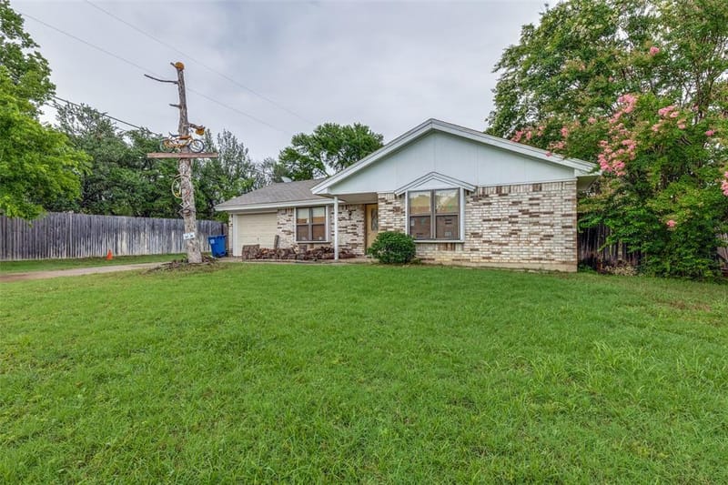 101 Gordon Drive, Azle TX 76020 - Photo 4