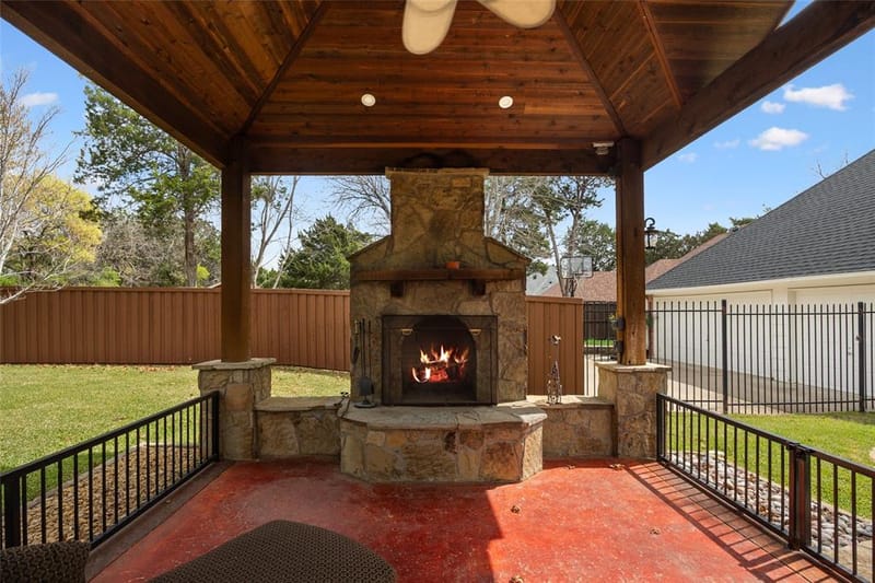 8 Equestrian Trail, Duncanville TX 75116 - Photo 38