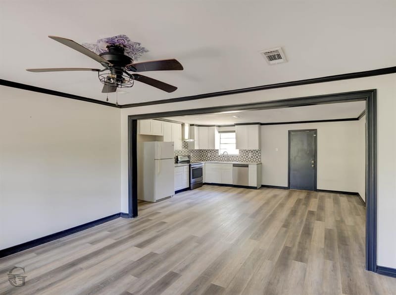 1054 Frontage Road, Minden LA 71055 - Photo 6