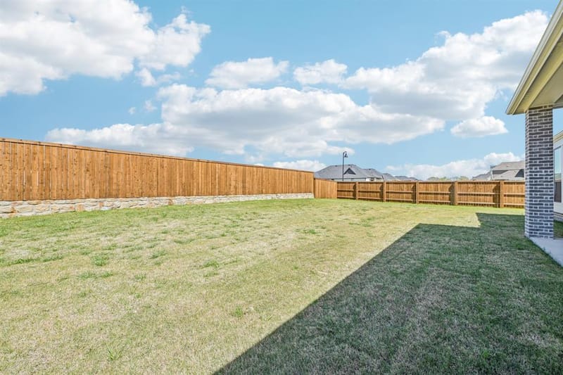 2264 Emerald Drive, Waxahachie TX 75167 - Photo 36