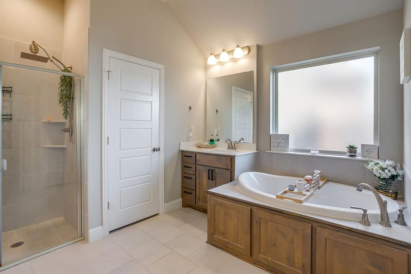 709 Waterford Way, Joshua TX 76058 - Photo 25