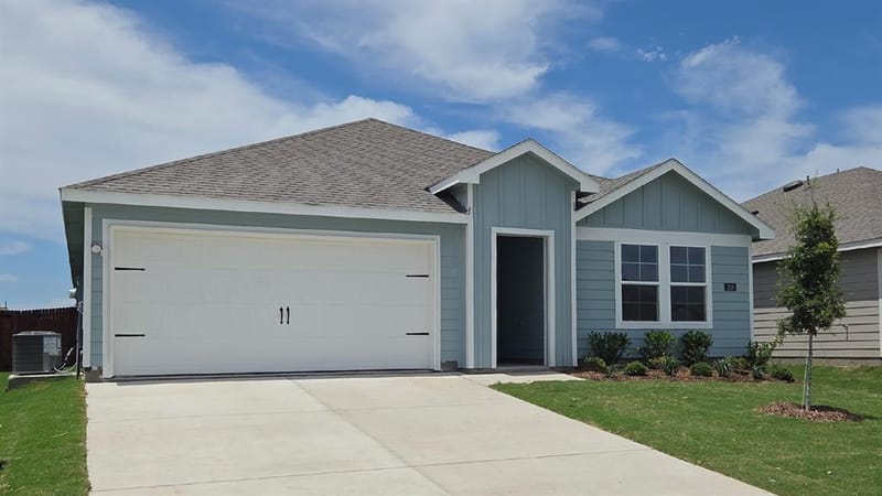 228 Whispering Pine Drive, Royse City TX 75189