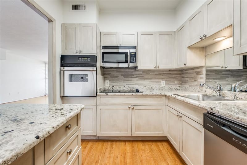 3701 Turtle Creek Boulevard # 5D, Dallas TX 75219 - Photo 9