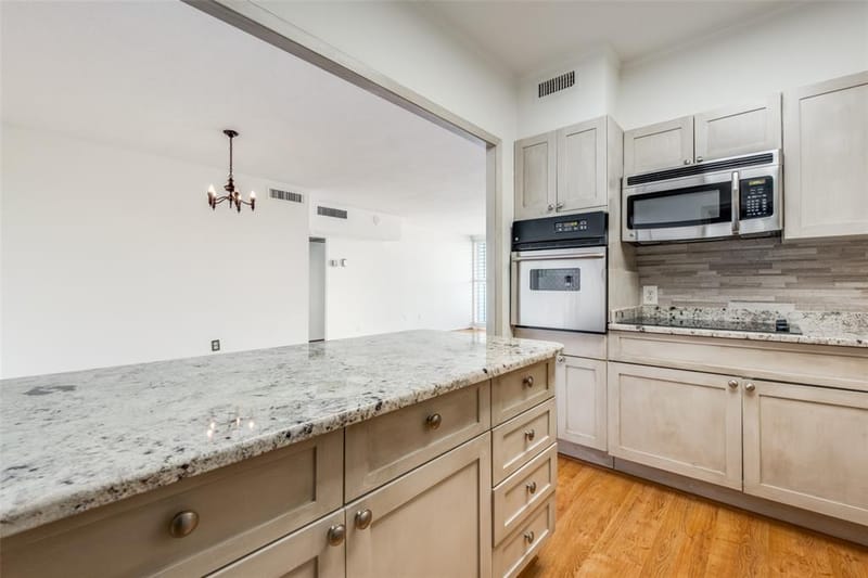 3701 Turtle Creek Boulevard # 5D, Dallas TX 75219 - Photo 11
